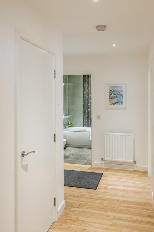 Stockley Apartments ウェストドライトン エクステリア 写真