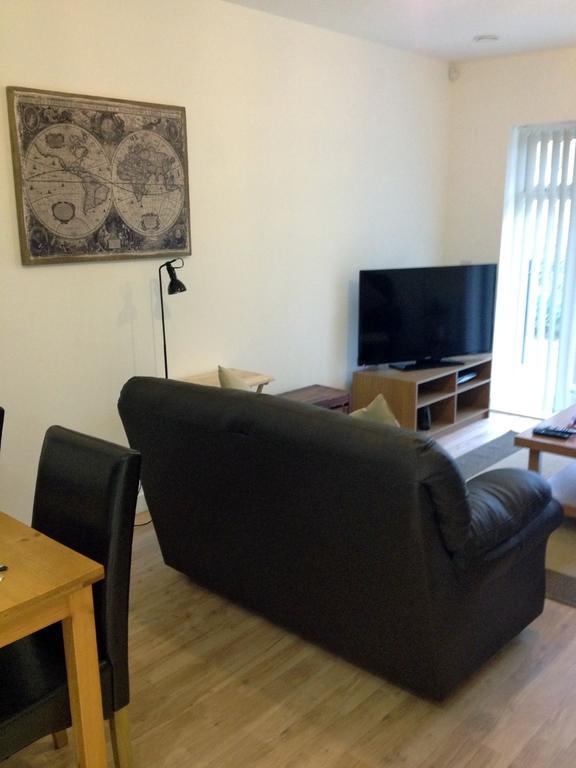 Stockley Apartments ウェストドライトン エクステリア 写真